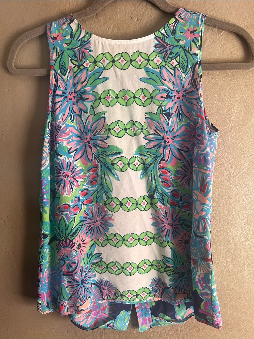Lilly Pulitzer Bright Floral Tank Top in Teal, Pink & White